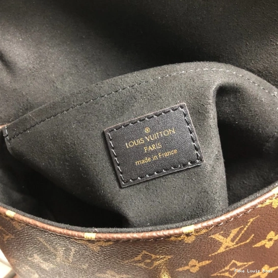 Repzbay VUITTON LOUIS LOCKY BB 0713